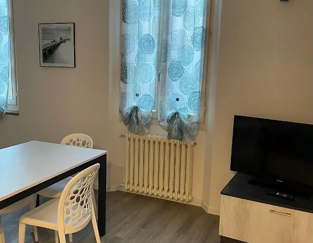 Un Balcone Sul Centro Storico * Реджонель-Эмилия